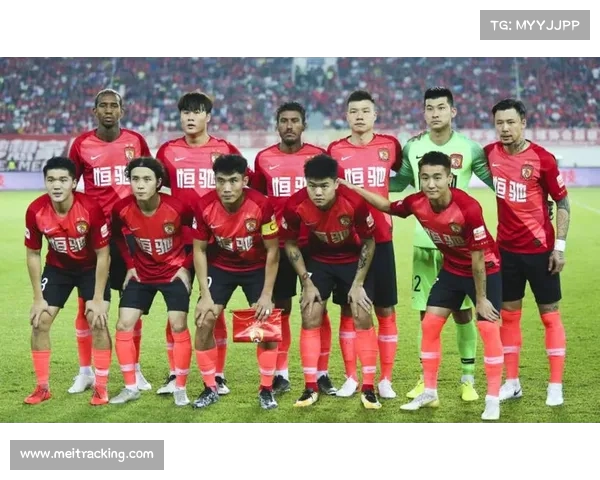 足球俱乐部出售球员谈判策略及其对转会市场的影响分析